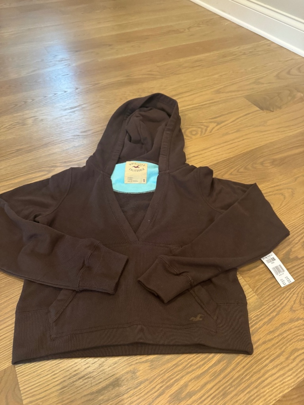 Hollister - Brown Hoodie with V Neck Brown Size S
